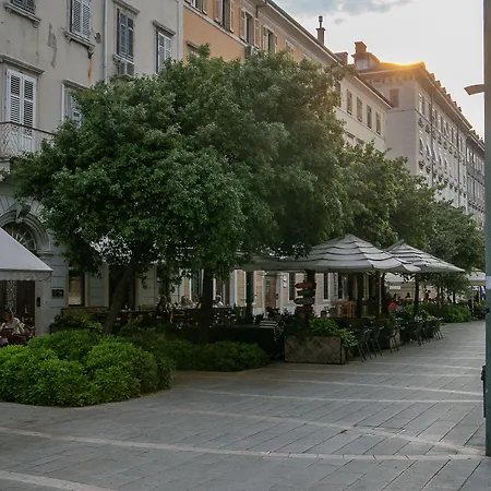 Teatro Suite&rooms Affittacamere