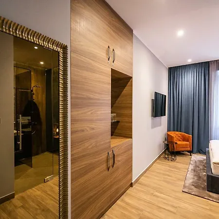 Affittacamere Teatro Suite&rooms 4*