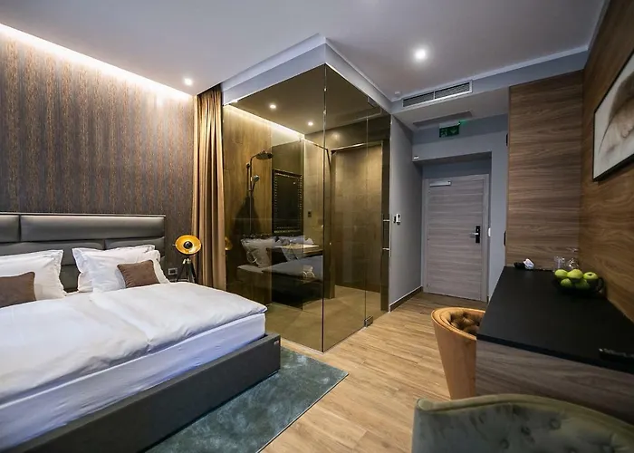 Teatro Suite&rooms Pensiune 4*