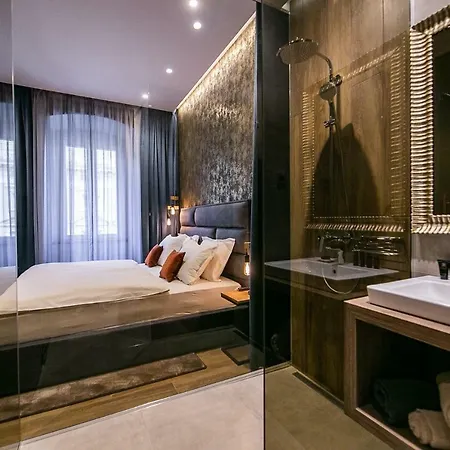 Gasthuis Teatro & 4*