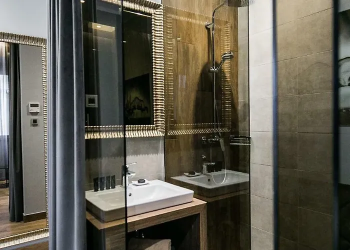 Teatro & Pensionat 4*